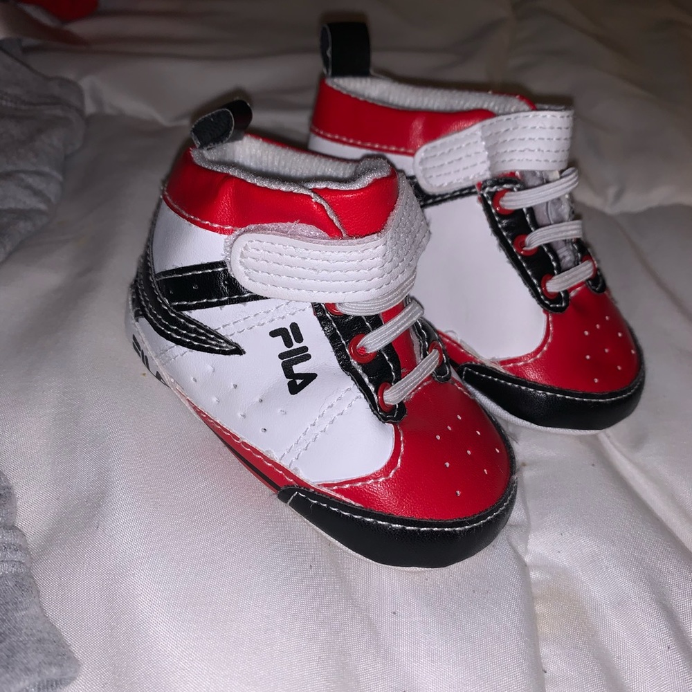FILA Baby Shoes Size 6-9m